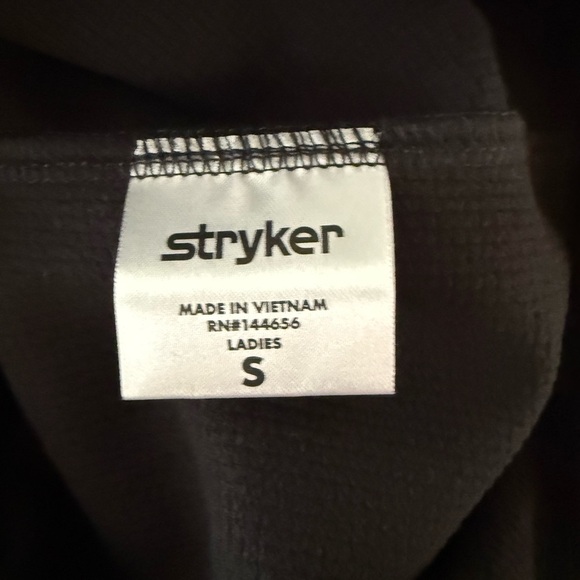 NWOT Stryker Vest Size Small. Black with yellow trim. - Picture 5 of 6